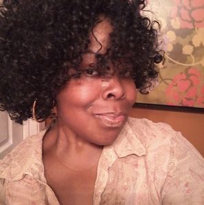 Meet your Posher, Shirl